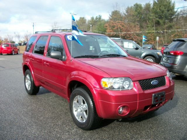 Ford Escape 2005 photo 2