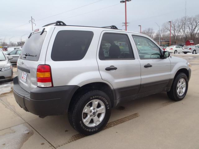 Ford Escape 2005 photo 4