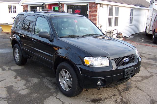 Ford Escape 2005 photo 1