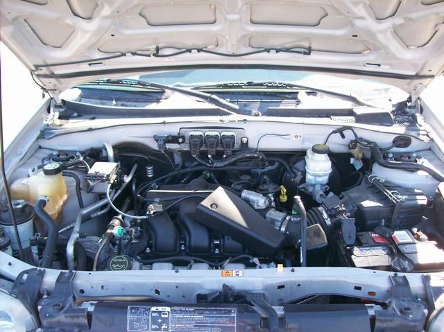 Ford Escape 2005 photo 3