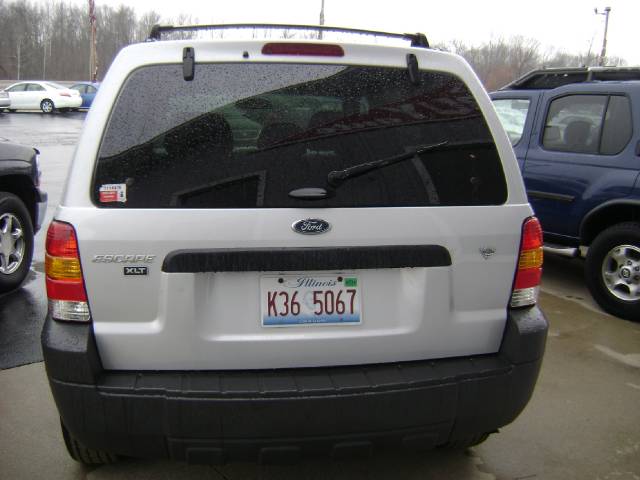 Ford Escape 2005 photo 2