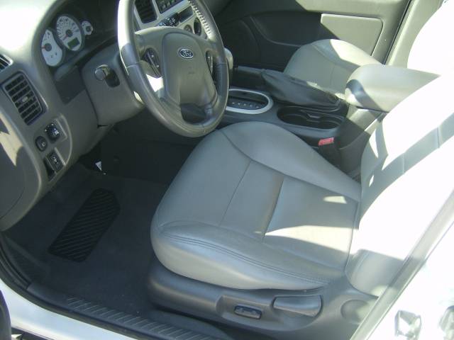 Ford Escape ESi Sport Utility