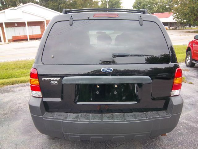 Ford Escape 2005 photo 4