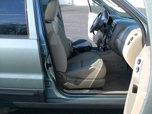 Ford Escape 2005 photo 5