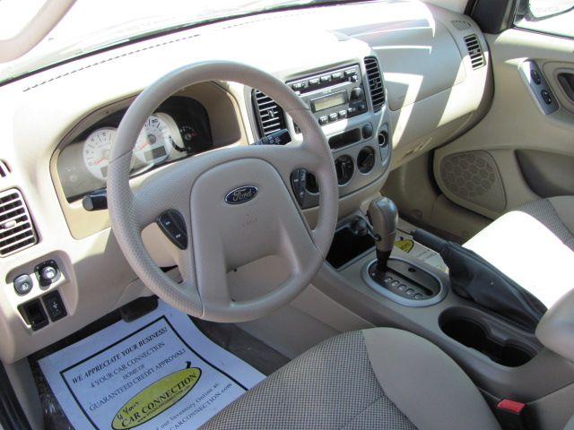 Ford Escape 2005 photo 4