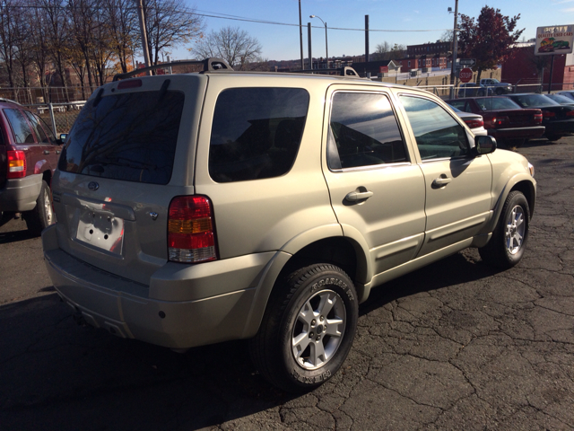 Ford Escape Super SUV