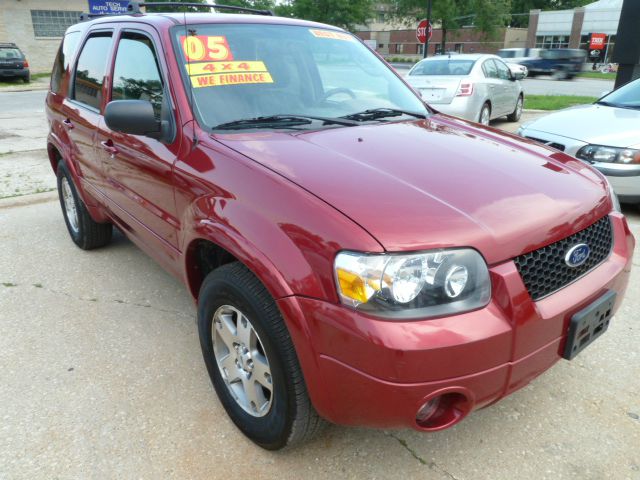 Ford Escape 2005 photo 3