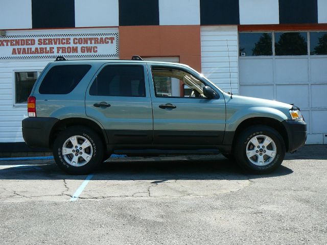 Ford Escape 2005 photo 4