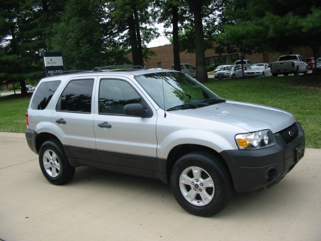 Ford Escape 2005 photo 4
