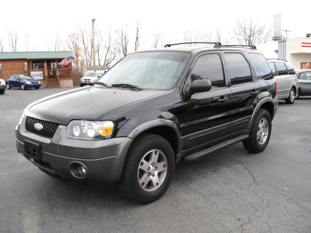 Ford Escape ESi Sport Utility