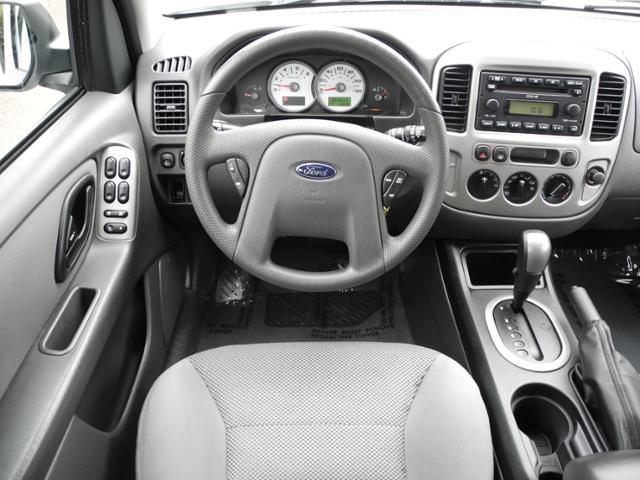 Ford Escape ESi SUV