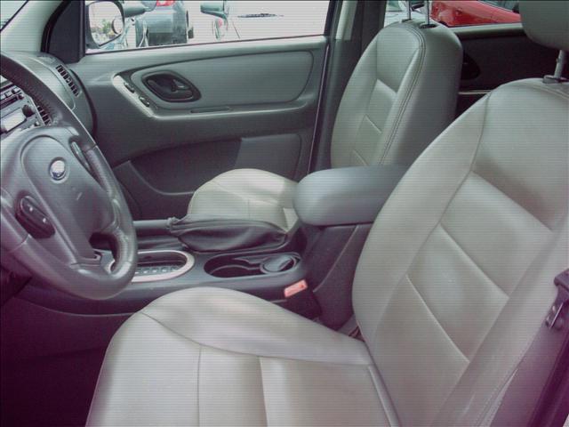 Ford Escape 2005 photo 4