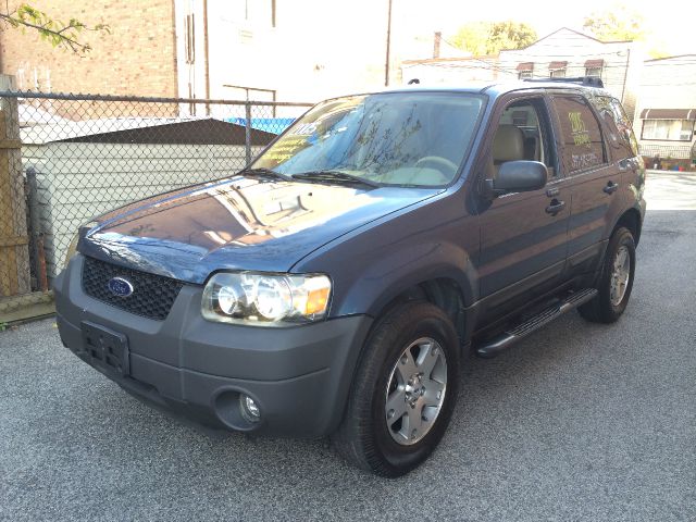 Ford Escape HD Dually 4x4 SUV