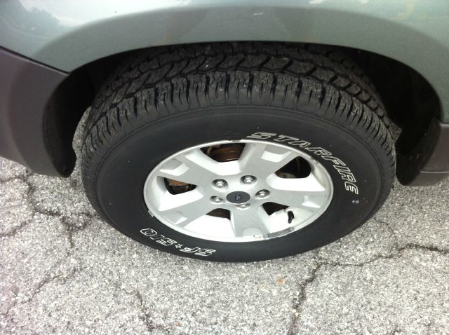 Ford Escape 2005 photo 4