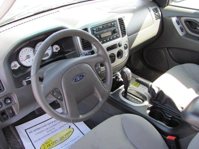 Ford Escape 2005 photo 4