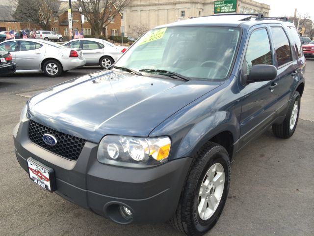 Ford Escape 2005 photo 3