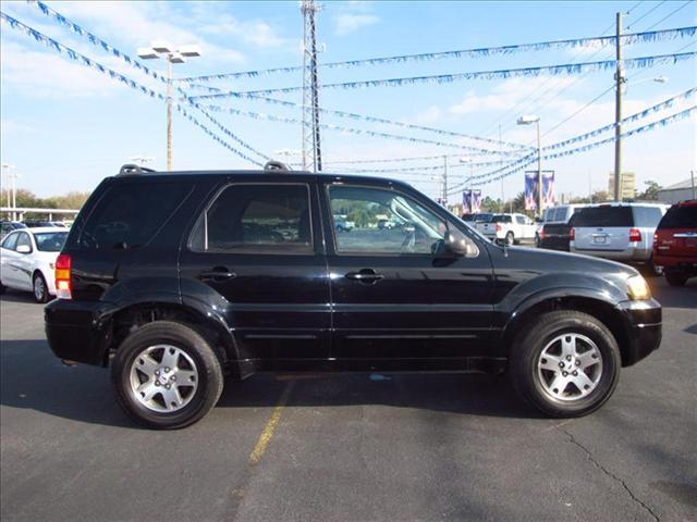 Ford Escape 2005 photo 2
