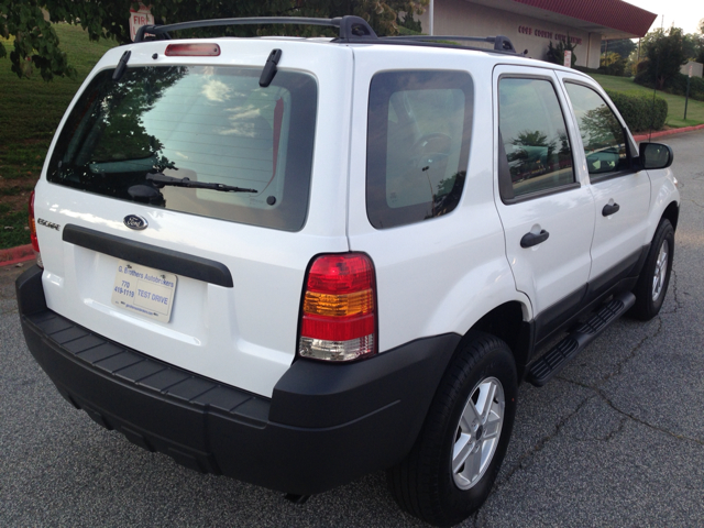 Ford Escape Reg Cab 159.5 WB C5B SUV