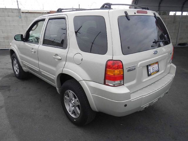 Ford Escape 2005 photo 4