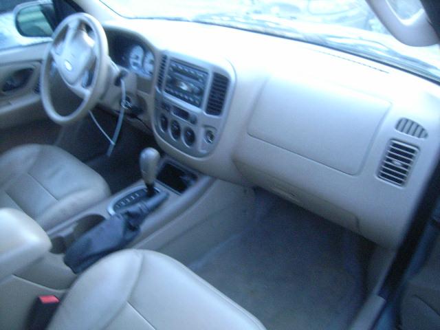 Ford Escape 2005 photo 4