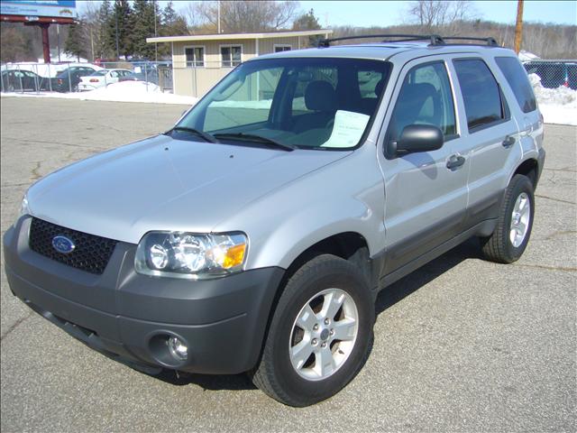 Ford Escape ESi Sport Utility