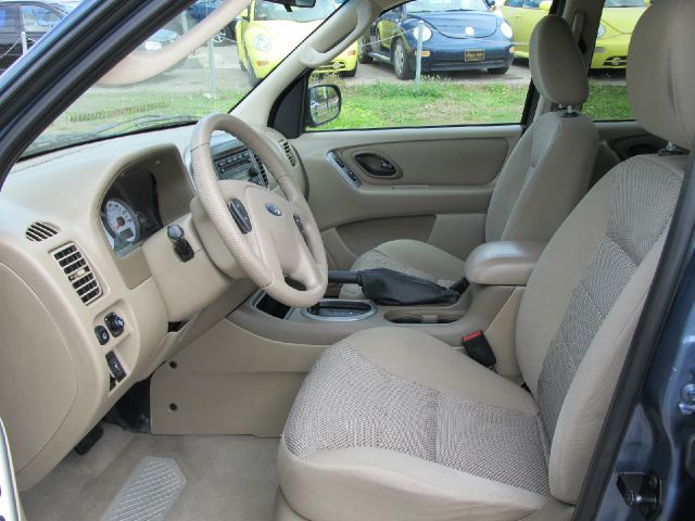 Ford Escape SL 4x4 Regular Cab SUV