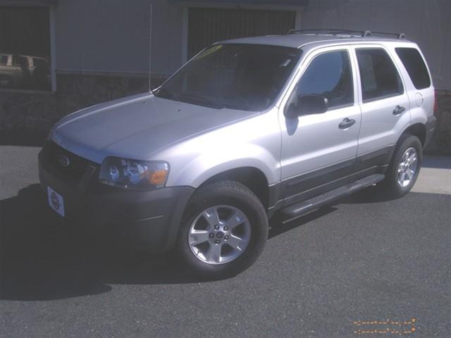 Ford Escape ESi Sport Utility