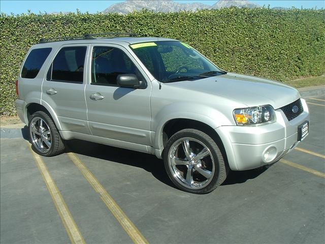 Ford Escape 2005 photo 4