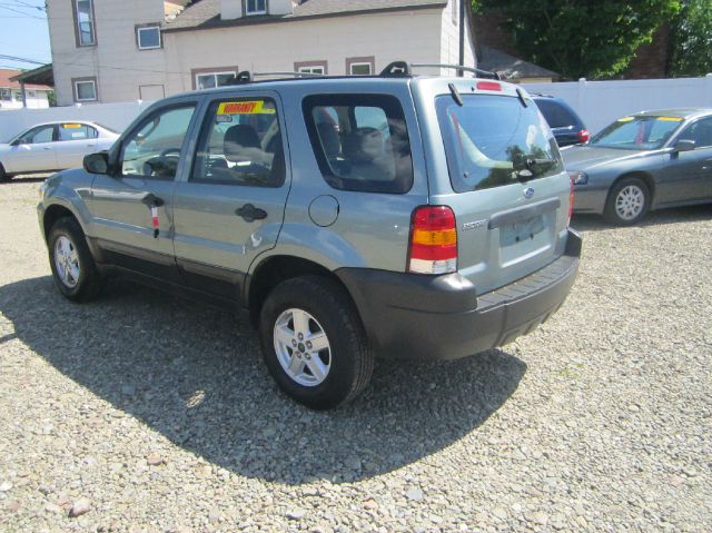 Ford Escape 2005 photo 8