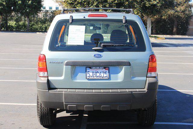 Ford Escape 2005 photo 4