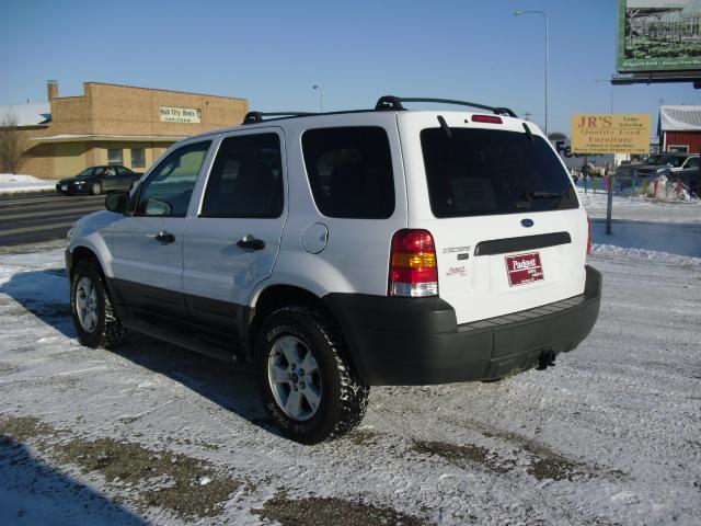 Ford Escape 2005 photo 4