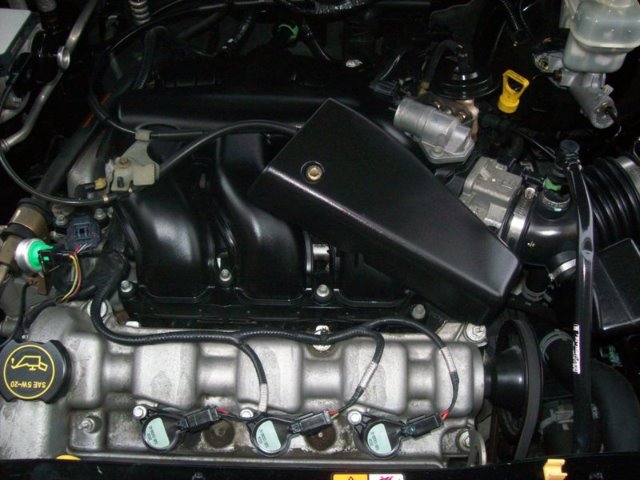 Ford Escape 2005 photo 1