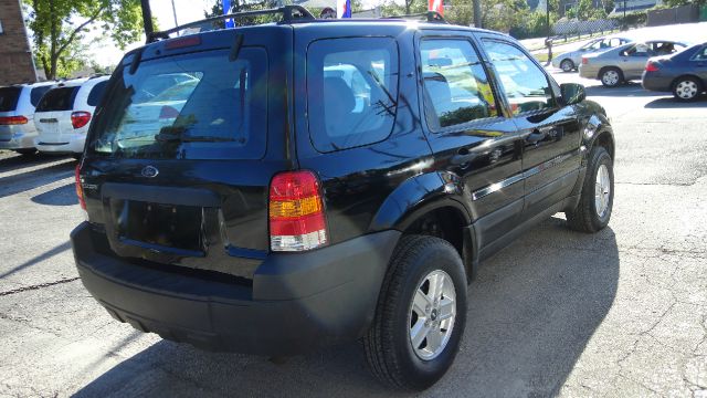 Ford Escape 2005 photo 4