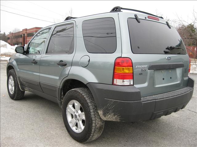 Ford Escape 2005 photo 3