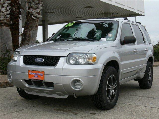 Ford Escape XLS Sport Utility