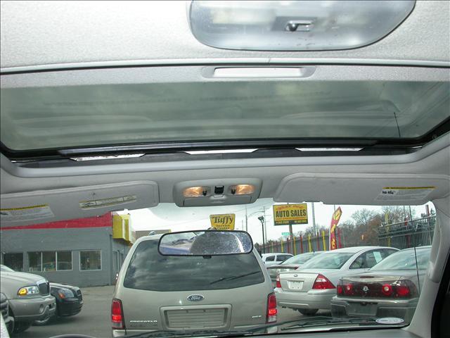 Ford Escape 2005 photo 3