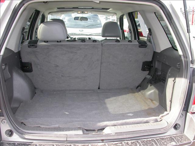Ford Escape 2005 photo 5