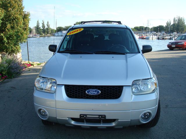 Ford Escape 2005 photo 4