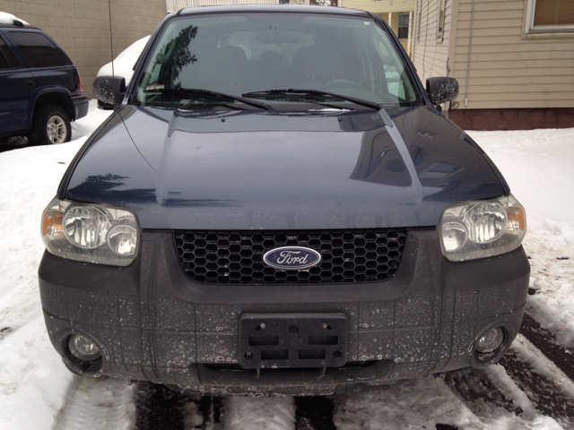 Ford Escape 2005 photo 4