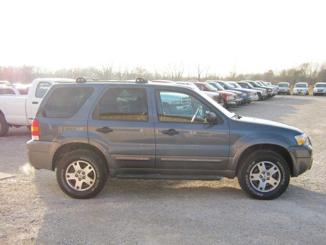 Ford Escape 2005 photo 3