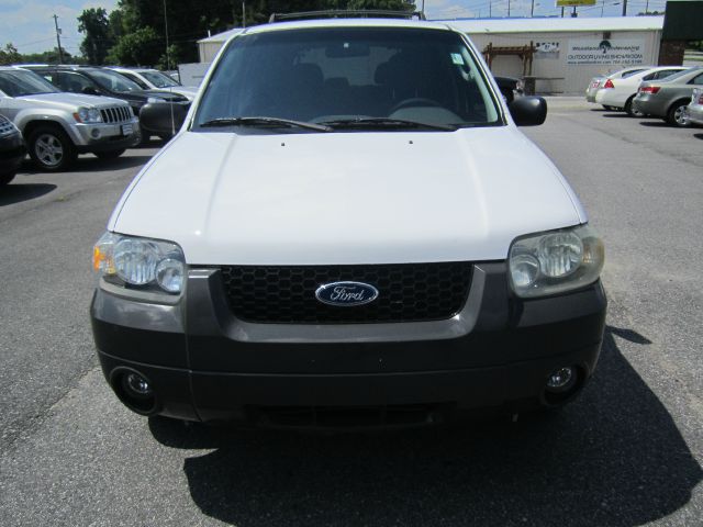 Ford Escape 2005 photo 4