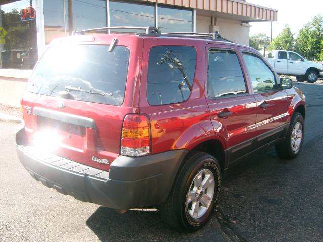 Ford Escape 2005 photo 4