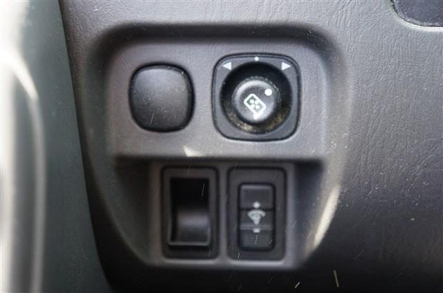 Ford Escape 2005 photo 22