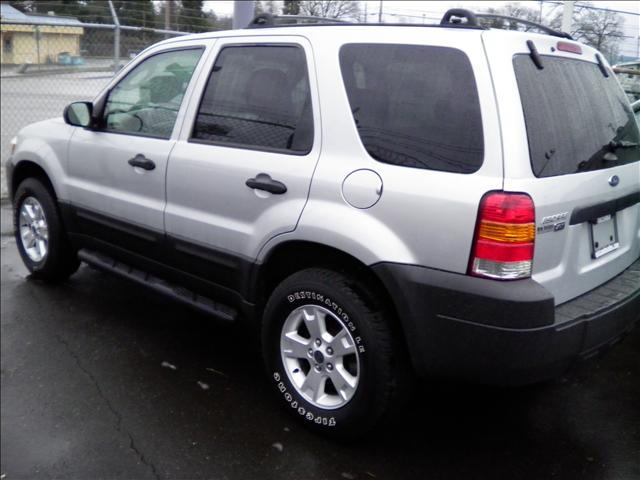 Ford Escape ESi Sport Utility