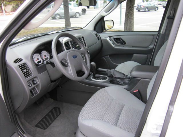 Ford Escape SL 4x4 Regular Cab SUV