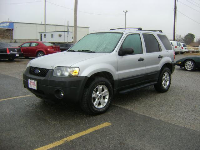 Ford Escape ESi Sport Utility