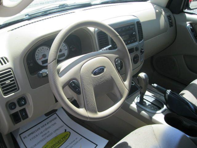 Ford Escape 2005 photo 4