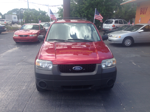 Ford Escape 2005 photo 3
