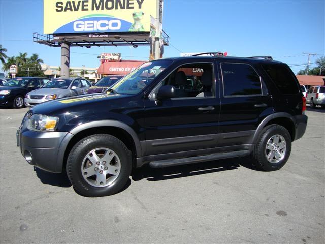 Ford Escape ESi Sport Utility