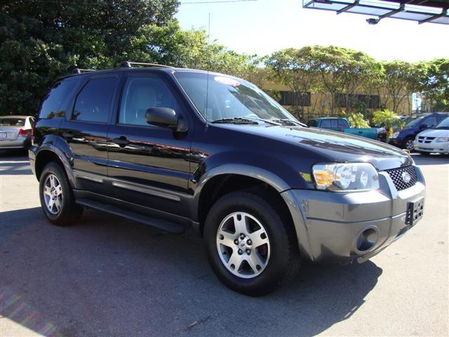 Ford Escape 2005 photo 2